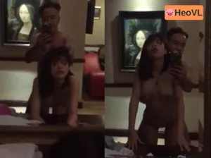 đè em ra địt sau khi mới chơi đồ