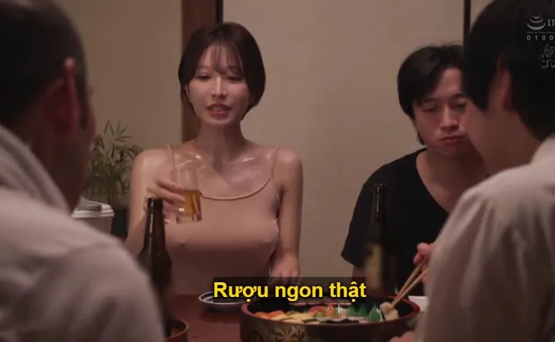 Bà xã gạ quan hệ cả gia đình ông chồng vì chồng yêu dẫn về quê rồi bỏ bê nứng lồn sml